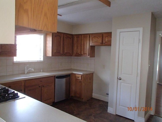 Foto del edificio - 6111 Arcadian Shores Dr