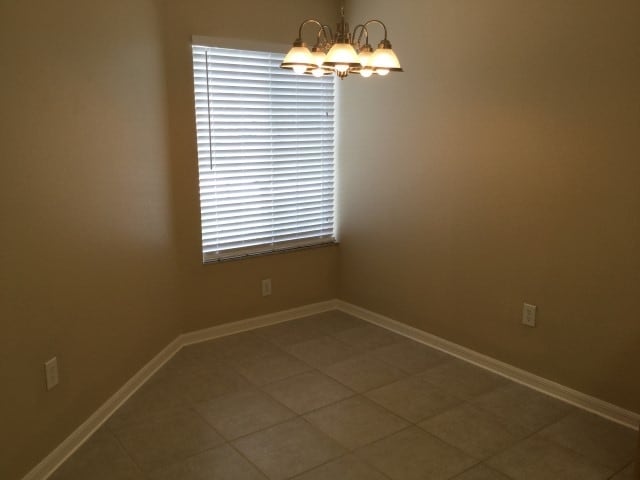 Building Photo - 545 Lindsay Anne Ct