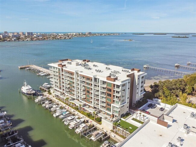 Foto del edificio - 920 N Osceola Ave