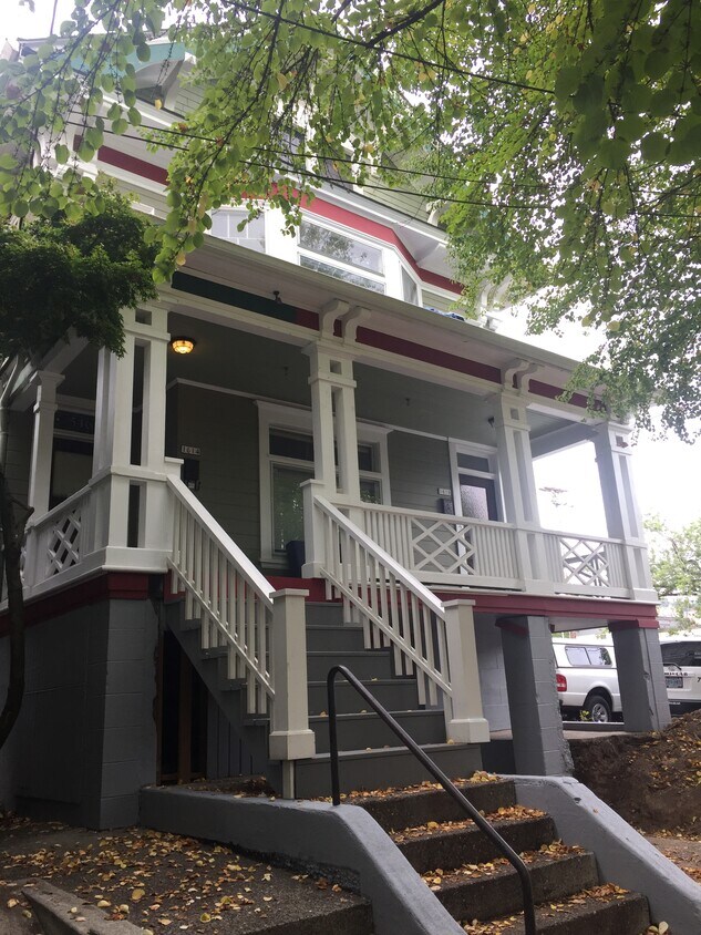 Primary Photo - 1618 NW Kearney St.
