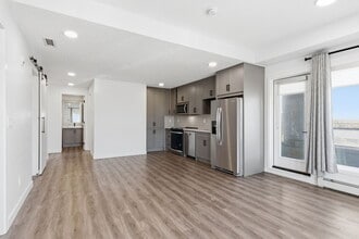 Building Photo - 350-3350 Livingston Common NE