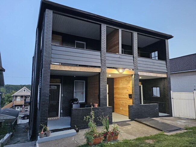 Foto del edificio - 1257 8th Ave