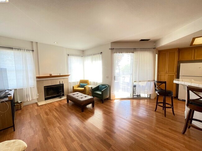 Foto del edificio - 2507 Baywood Way