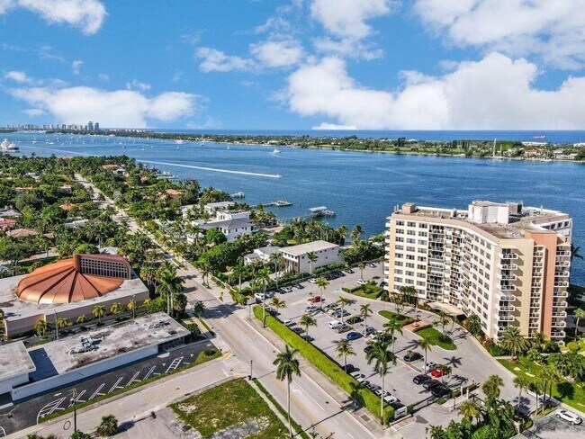 Foto del edificio - 2800 N Flagler Dr