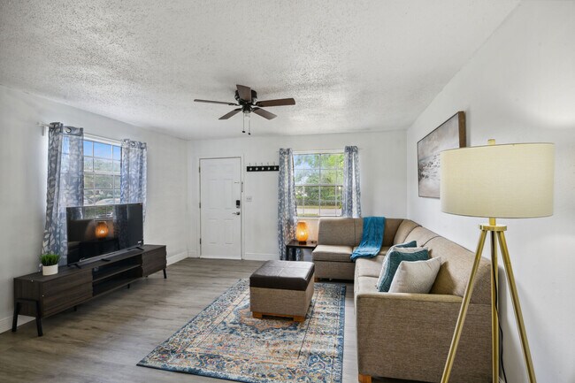 Foto del edificio - 811 W Magnolia St