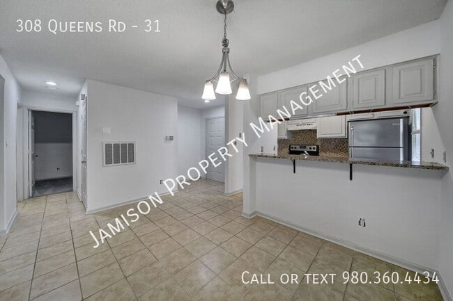 Foto del edificio - 308 Queens Rd