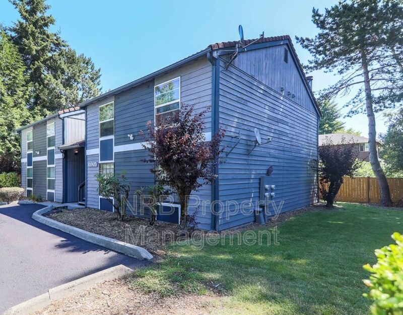 11007 SE 248th St Unit A