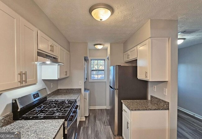 Foto del edificio - 6627 Banbury Ct NW