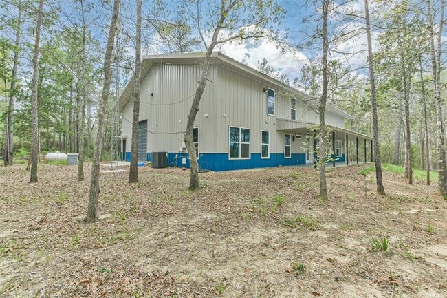 Building Photo - 10161 Tanyard Rd