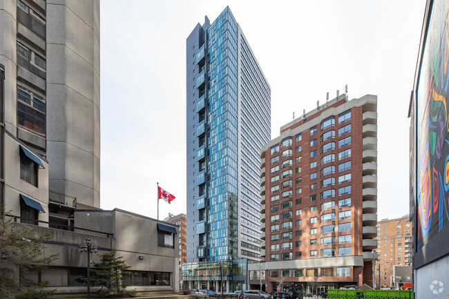 Building Photo - Hoem on Jarvis | Student Residence