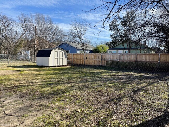 Foto del edificio - 2 br, 1 bath House - 506 Wood St