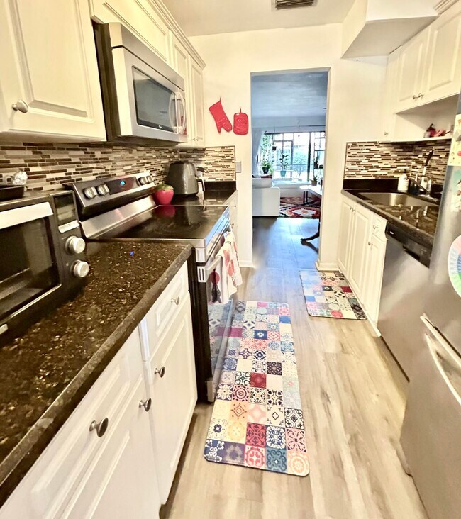 Building Photo - 12722 Peconic Ct