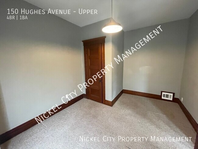 Foto del edificio - 150 Hughes Ave