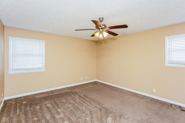 Building Photo - 3735 Crickwood Dr