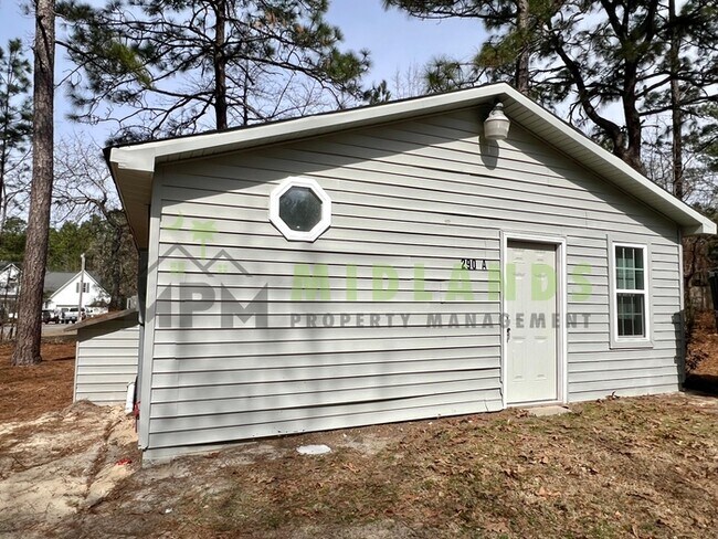 Building Photo - 290A Browning Court