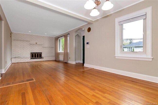 Foto del edificio - 195 Harmon Ave