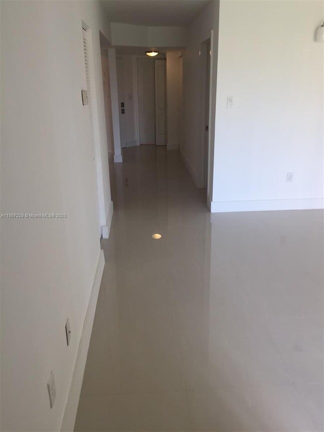Building Photo - 4746 NW 97th Ct
