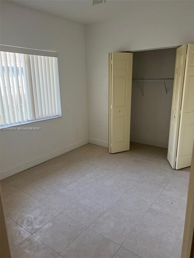 Foto del edificio - 2637 NW 9th Ct