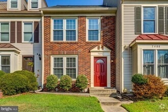 Building Photo - 7490 Laurel Oak Ct