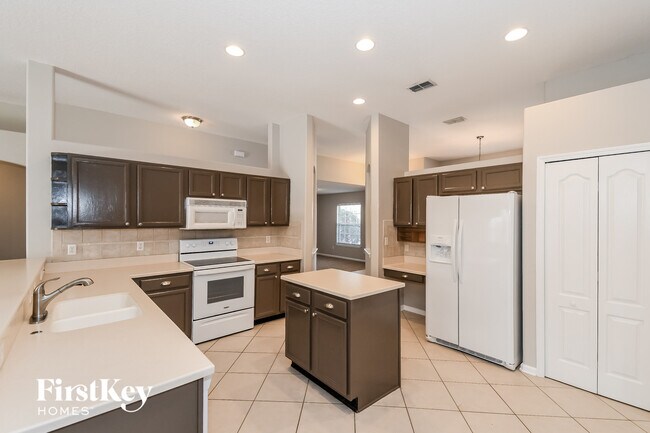 Foto del edificio - 12880 Kelsey Island Dr