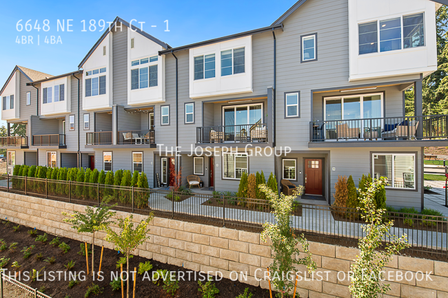 Foto principal - Stunning new construction, 4 bed/3.5 bath ...