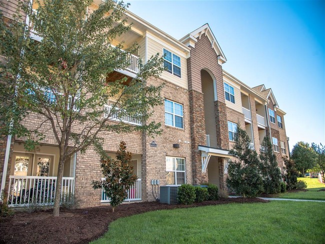 Hawthorne at Horse Pen Creek Apartments - Greensboro, NC | Apartments.com