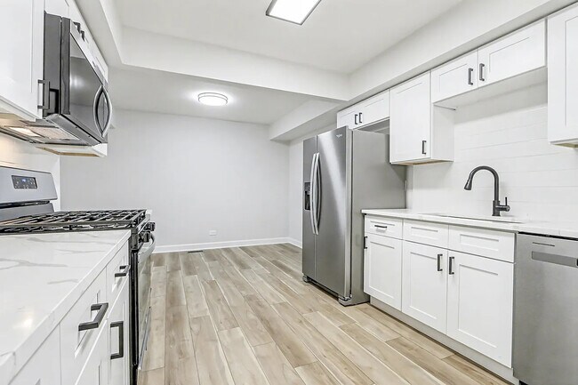 Foto del edificio - 8 Wildwood Ln