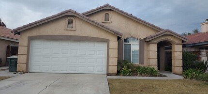 Building Photo - 9510 Millikan Way