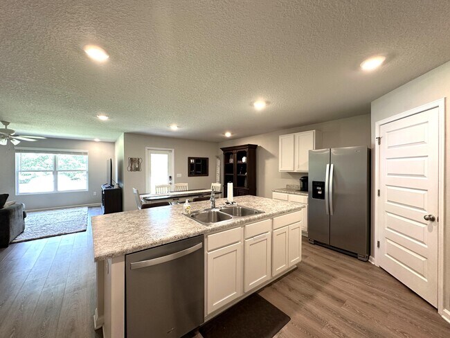 Foto del edificio - 3062 Brandon Dunes Ln