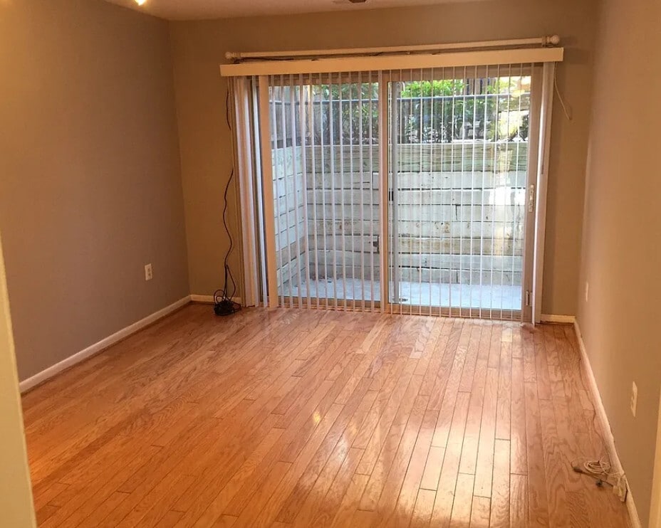 Foto principal - 1729 Newton St NW