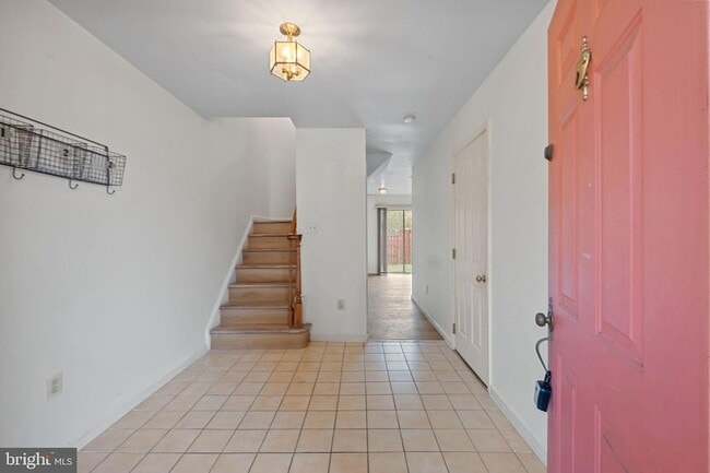 Building Photo - 6591 Ewald Ct