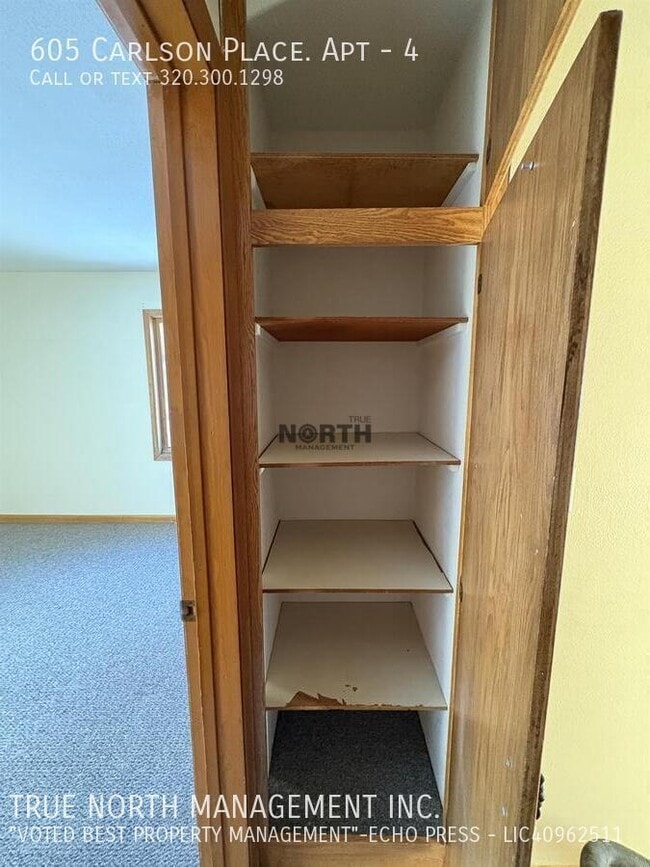 Building Photo - 605 Carlson Pl