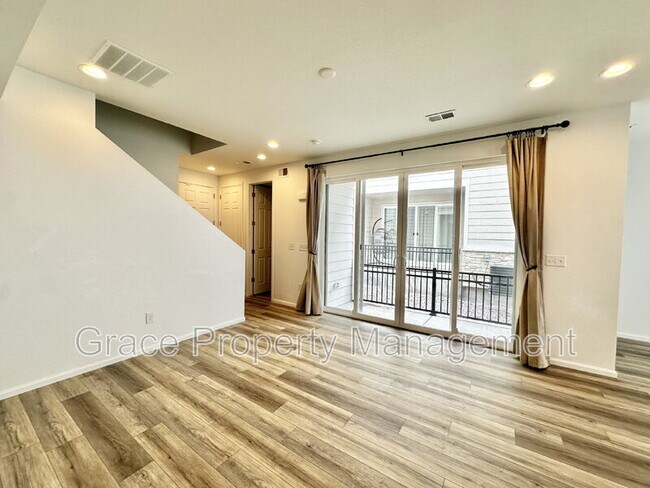 Foto del edificio - 47 N Uriah St