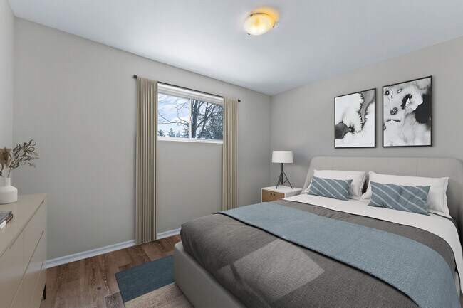 Building Photo - 290 Springbank Dr