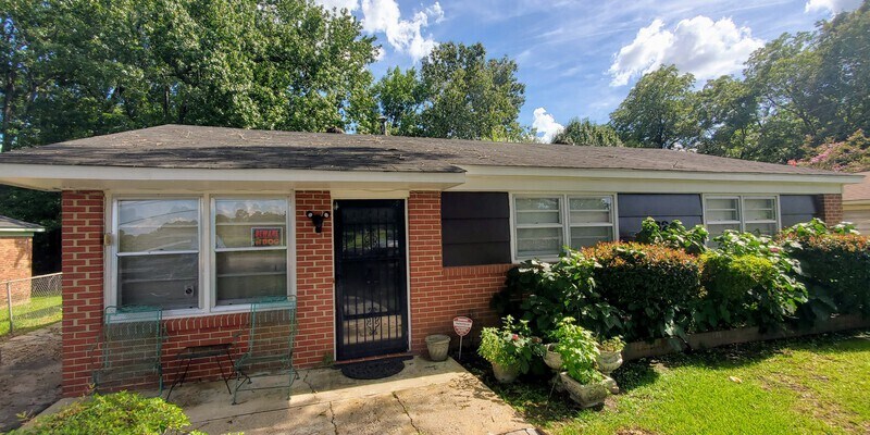 Foto principal - 3324 Harrison Road