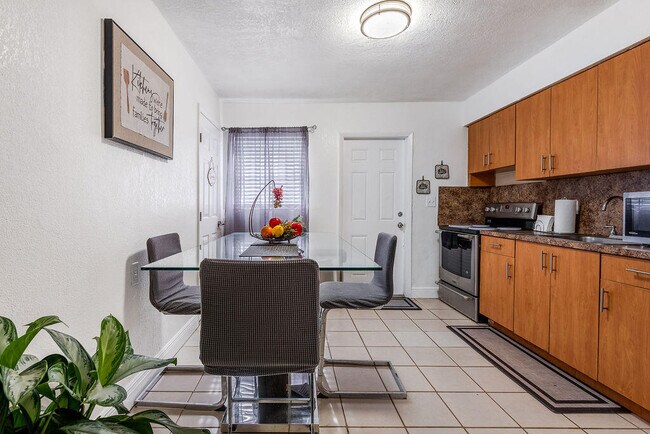 Foto del edificio - 5938 Garfield St