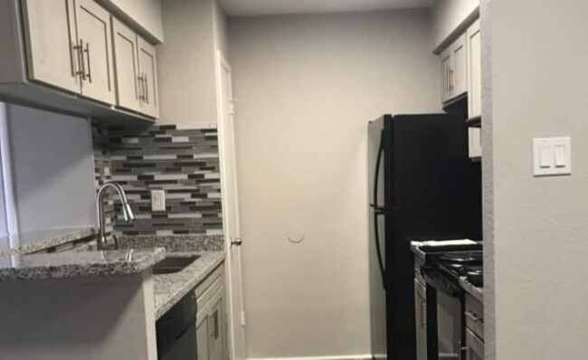 Foto del edificio - 1 bedroom in Houston TX 77034