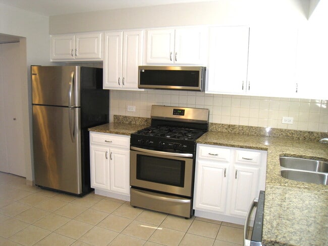 Foto del edificio - 920 S McKinley Ave