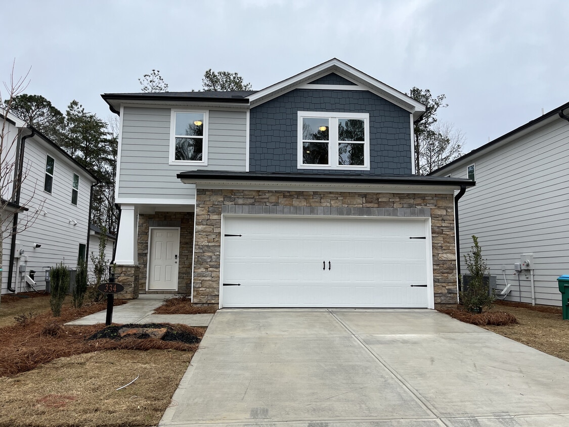 334 Wells Cir, Holly Springs, GA 30114 House Rental in Holly Springs
