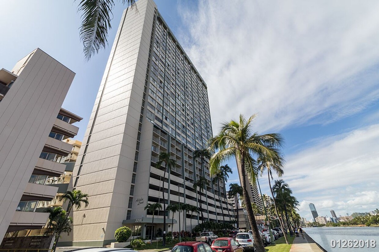Primary Photo - 1 BD/1 BA Apartment in the Waikiki Aloha L...