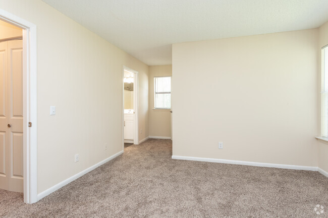 2BR, 2BA - 1136sf 22- Master Bedroom - Millbrook