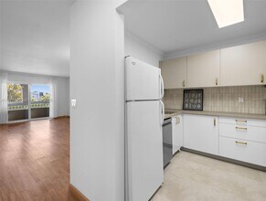 Building Photo - 7701 Camino Real