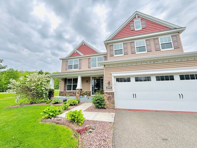 Foto del edificio - ONE OF A KIND 5bed/4bath!  *HOME THEATER* ...