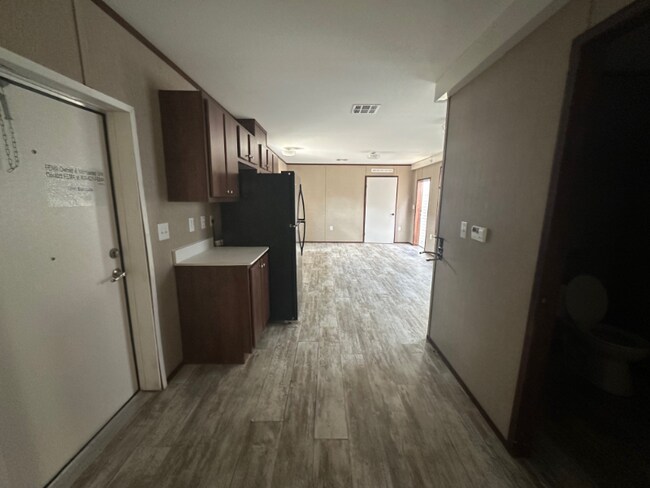 Foto del edificio - 117 Farrell Ln
