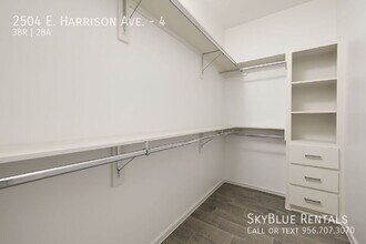Building Photo - 2504 W Harrison Ave