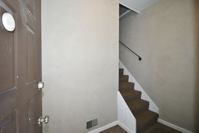 Foto del edificio - 1606 Bingham St