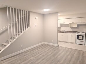 Building Photo - 5662 Vedder Rd