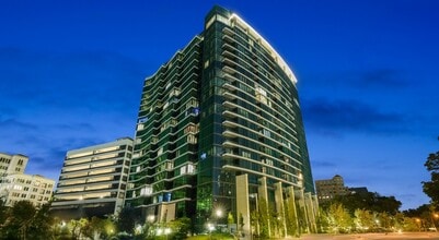 Building Photo - 2525 Turtle Creek Blvd