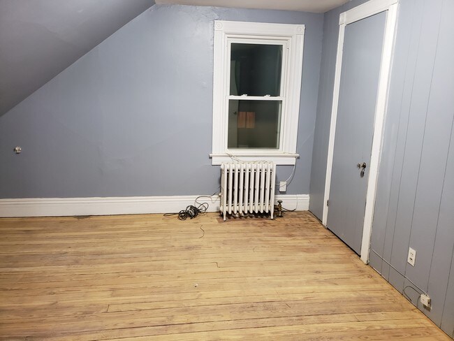Bedroom 2 - 135 Summer St