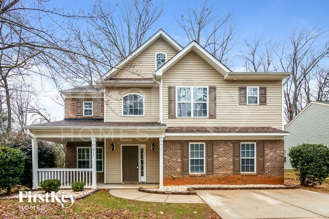 Building Photo - 1817 Elizabeth Oaks Ave